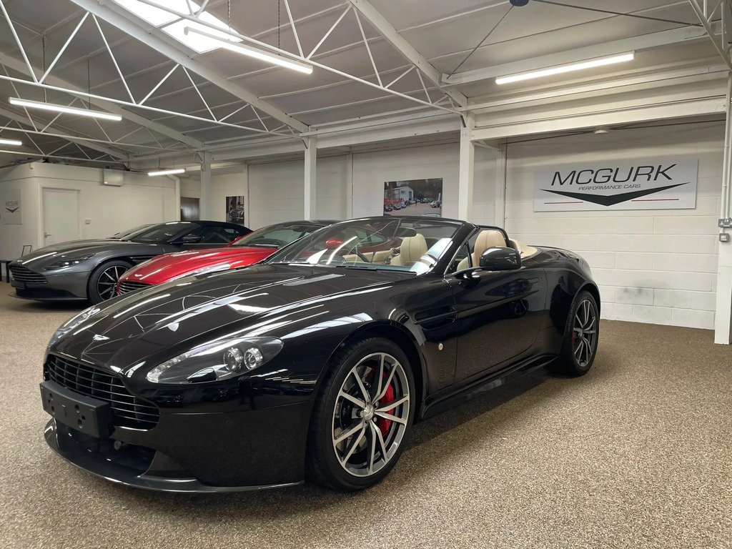 Aston Martin Vantage S V8 Roadster