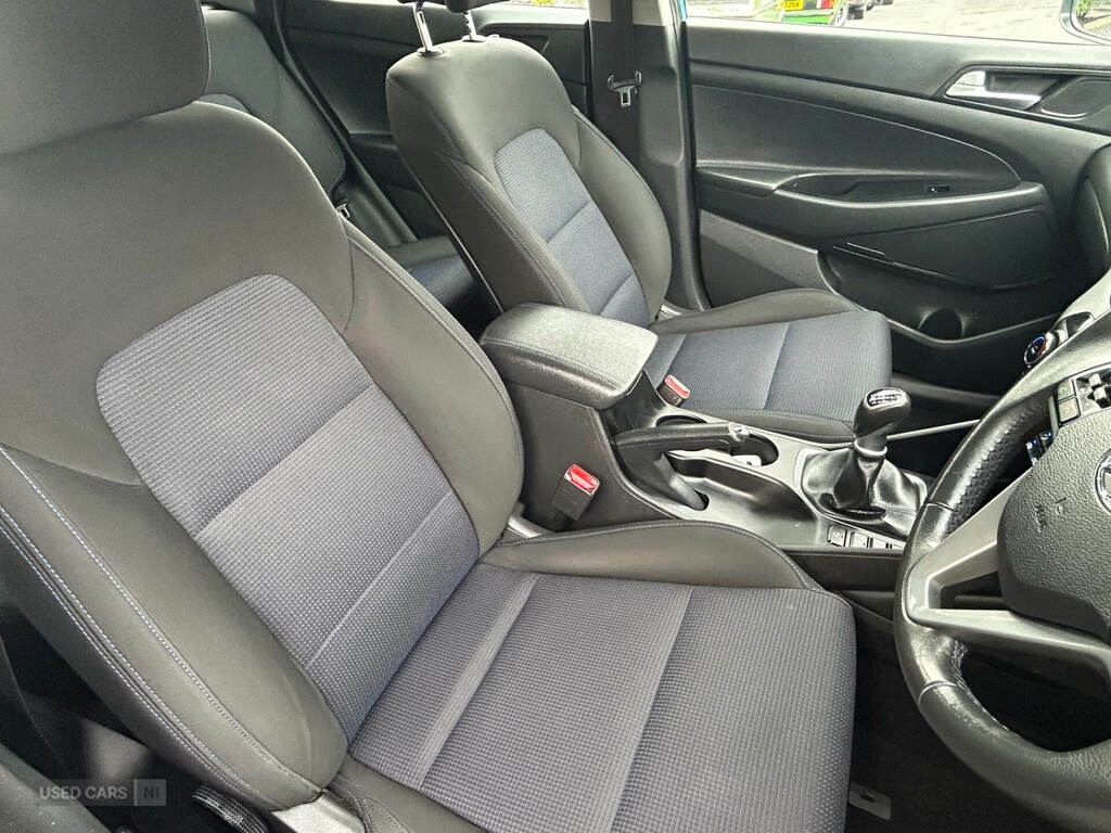 Hyundai Tucson 2.0 Crdi Premium Se Grey #8