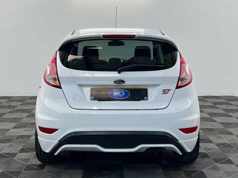 Ford Fiesta 1.6 Fiesta St-2 White #4