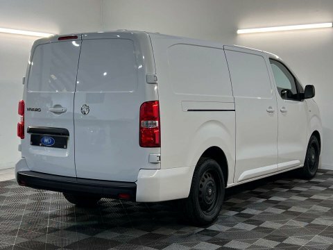 Vauxhall Vivaro 1.5 Vivaro F2900 White #2