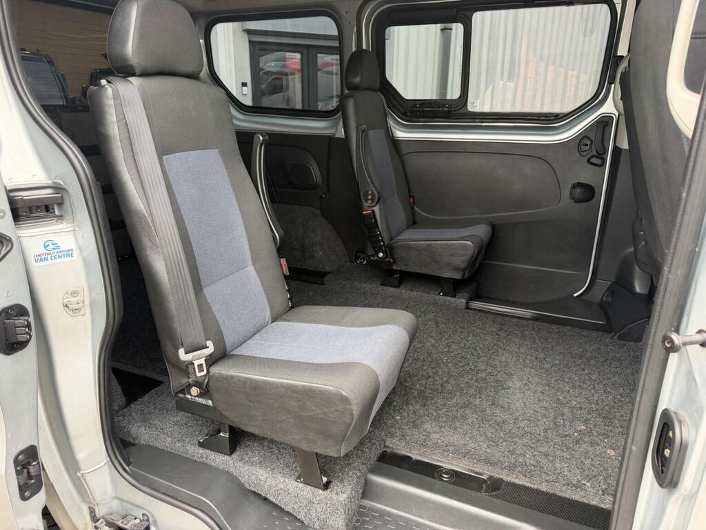 Vauxhall Vivaro Camper Van 1.6 Cdti 2900 Biturbo Ecoflex 201767 Grey #17