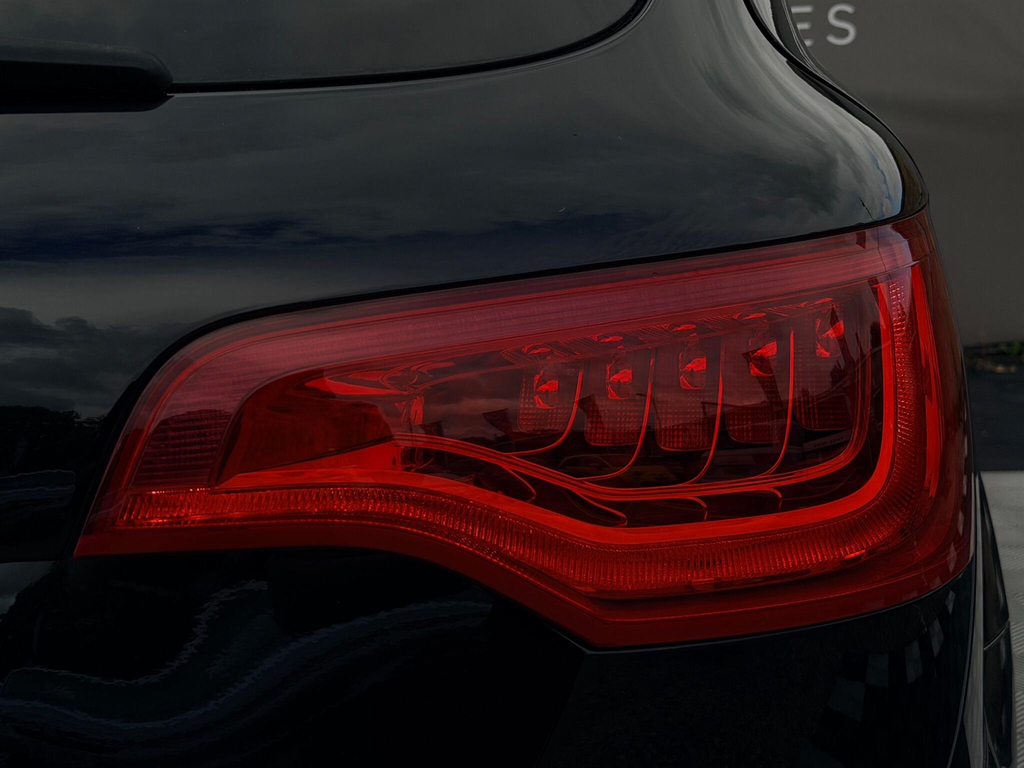 Audi Q7 Q7 S Line Sport Editiontdi Quattro Black #6