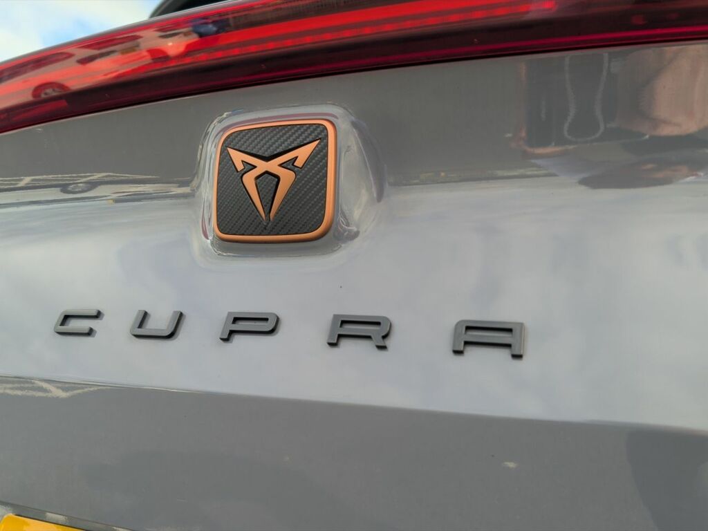 Cupra Formentor 1.4 Ehybrid 204 V1 Dsg 2024 Black #38