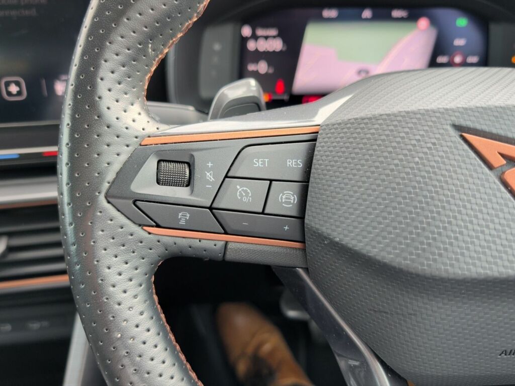 Cupra Formentor 1.4 Ehybrid 204 V1 Dsg 2024 Black #14