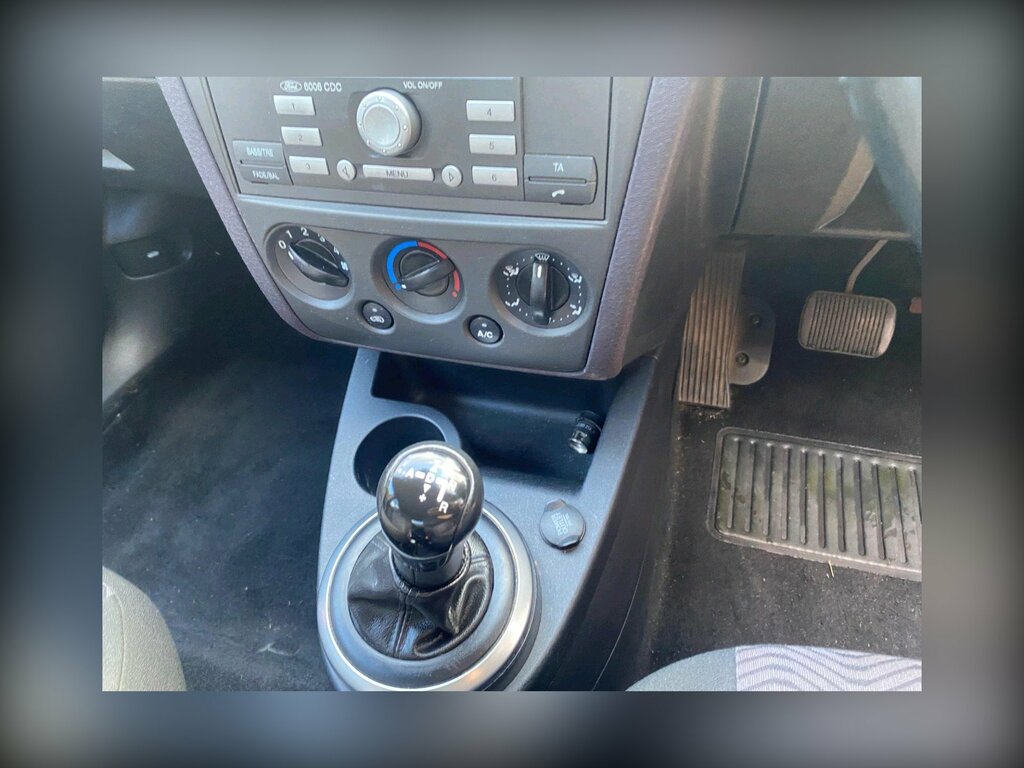 Ford Fusion 2006 06 Reg Hatchback 98,400 Miles 1.4L Blue #11