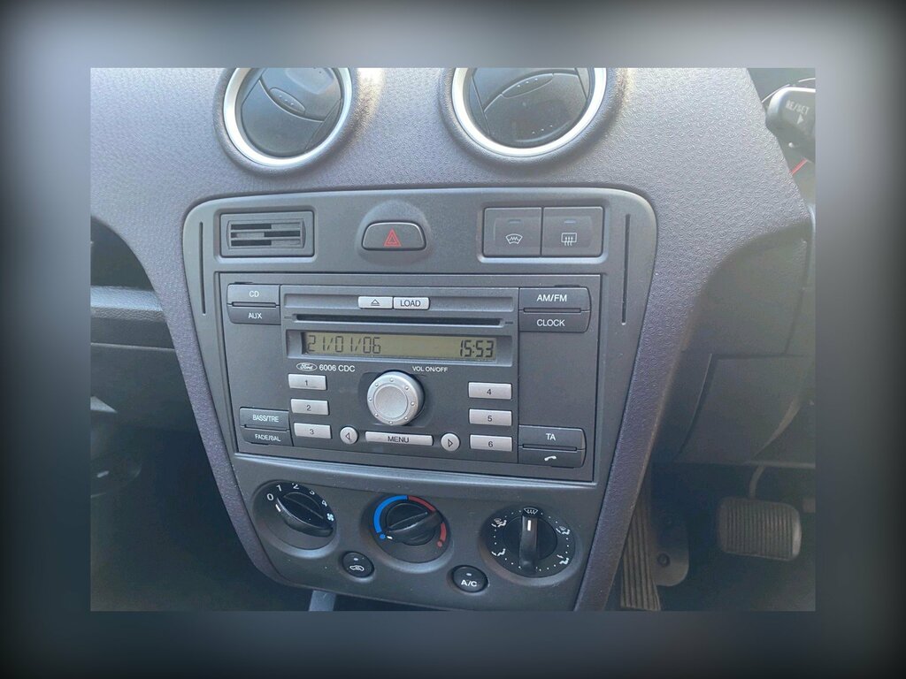 Ford Fusion 2006 06 Reg Hatchback 98,400 Miles 1.4L Blue #10
