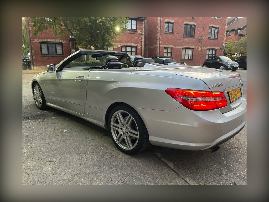 Mercedes-Benz E Class 1.8 E250 Cgi Blueefficiency Sport Cabriolet Pe Silver #3
