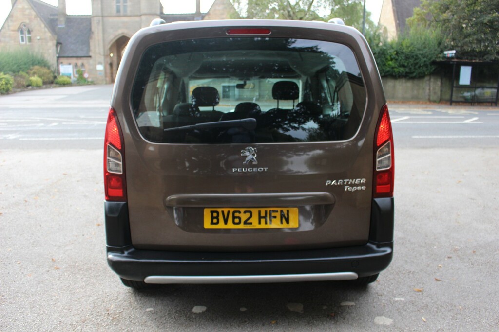 Peugeot Partner Tepee 1.6 Hdi 8V Tepee Outdoor Brown #4