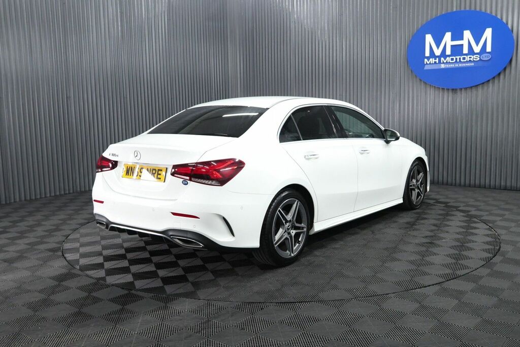 Mercedes-Benz A Class A180d Amg Line Premium WN69NRE White #6