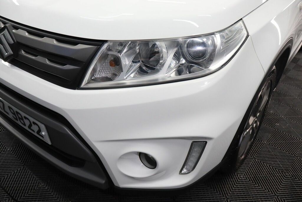 Suzuki Vitara 1.6 Sz-t Euro 6 Ss White #18