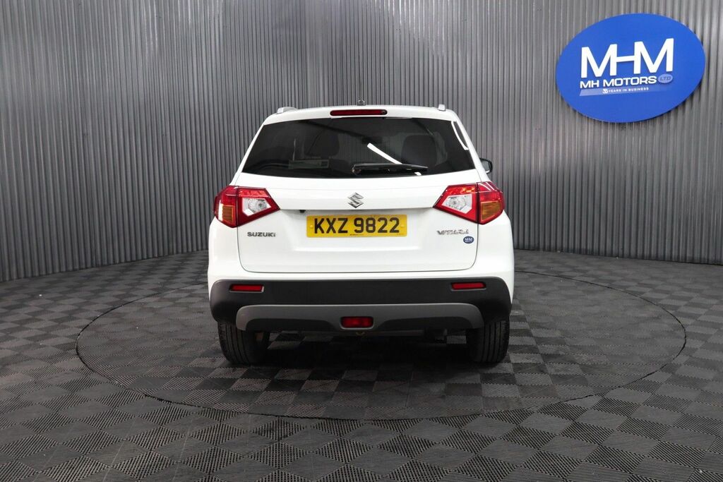 Suzuki Vitara Sz-t Suv White #6