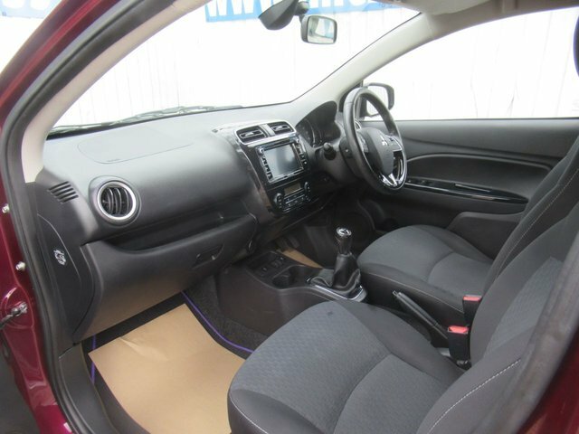 Mitsubishi Mirage 2019 1.2 4 Hatchback Cvt Euro 6 Ss White #15