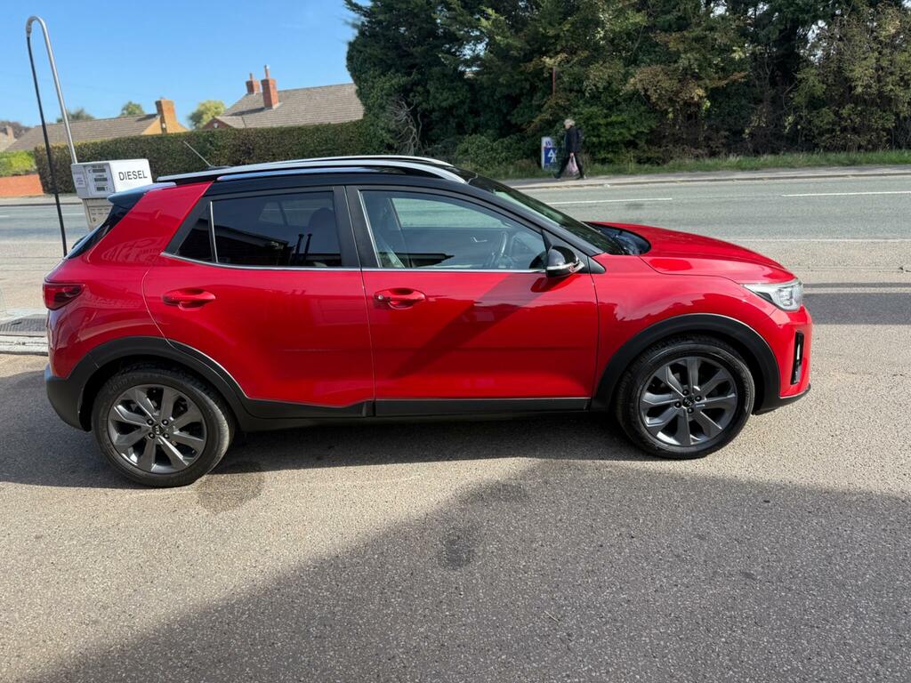 Kia Stonic 1.6 Crdi First Edition Euro 6 Ss Red #5