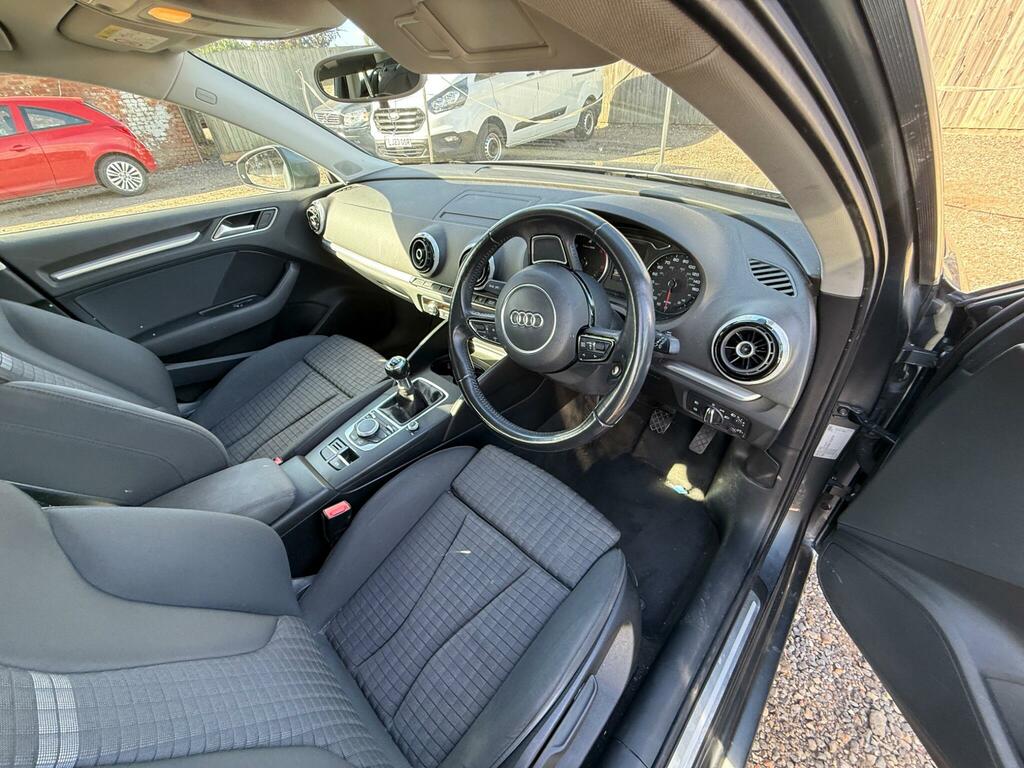 Audi A3 2.0 Tdi Sport Sportback Euro 5 Ss Grey #2
