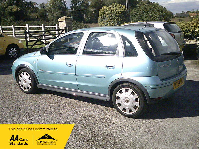 Vauxhall Corsa 2005 54 1.4I 16V Design Ac Silver #7