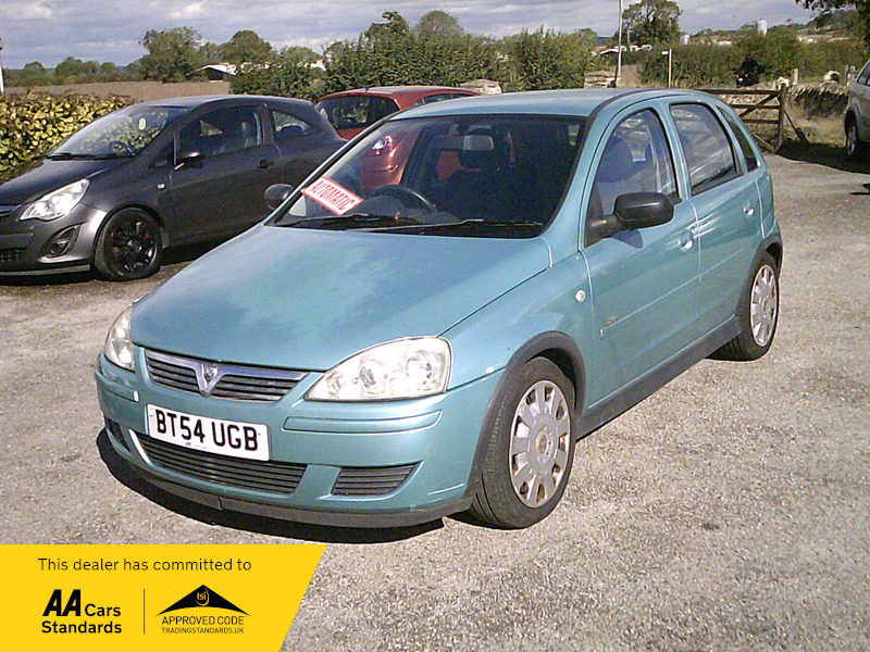 Vauxhall Corsa Design 16V Green #4