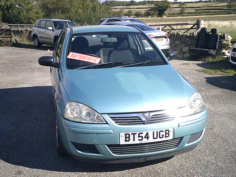 Vauxhall Corsa Design 16V Green #2
