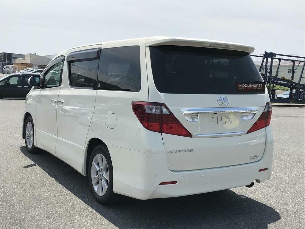 Toyota Alphard 2.4 240S 7 Seater White #3