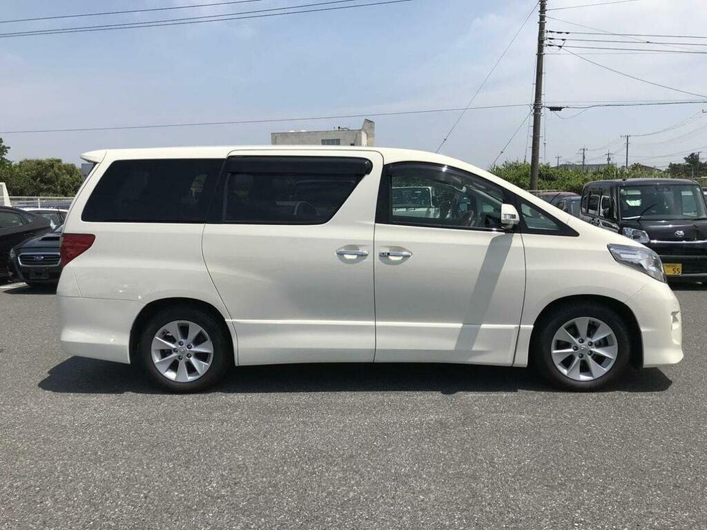 Toyota Alphard 2.4Z Platinum Selection2-twin Power Doors-8 Seats-  #9
