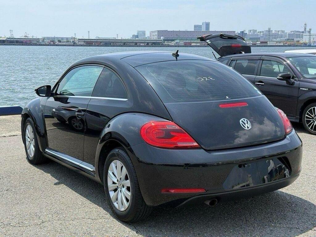 Volkswagen Beetle 1.2 Tsi Design Dsg Black #3