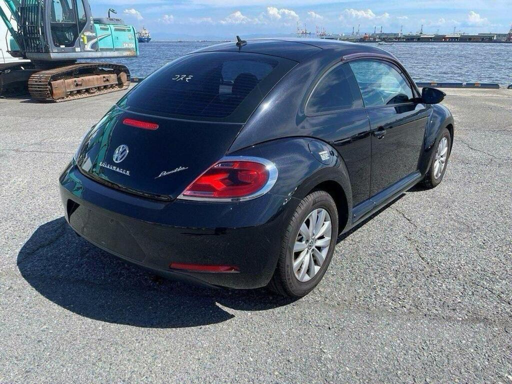 Volkswagen Beetle 1.2 Tsi Design Dsg Black #4