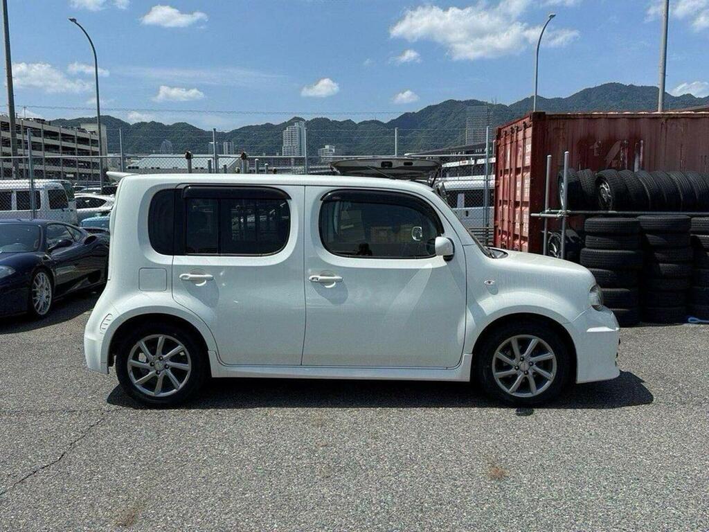 Nissan Cube 1.5 Rider Black Line Cvt White #5