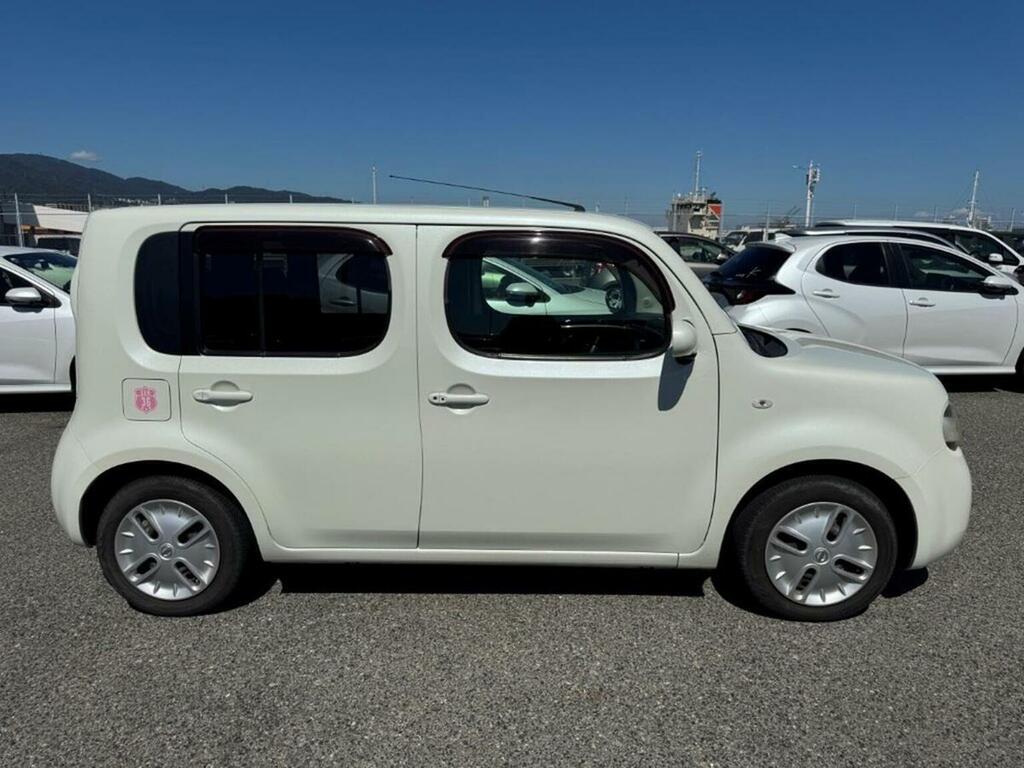 Nissan Cube 1.5 15X Indigo Plus Plasma Cvt White #6