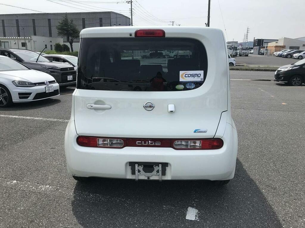 Nissan Cube 1.5 15X V Selection Cvt White #6