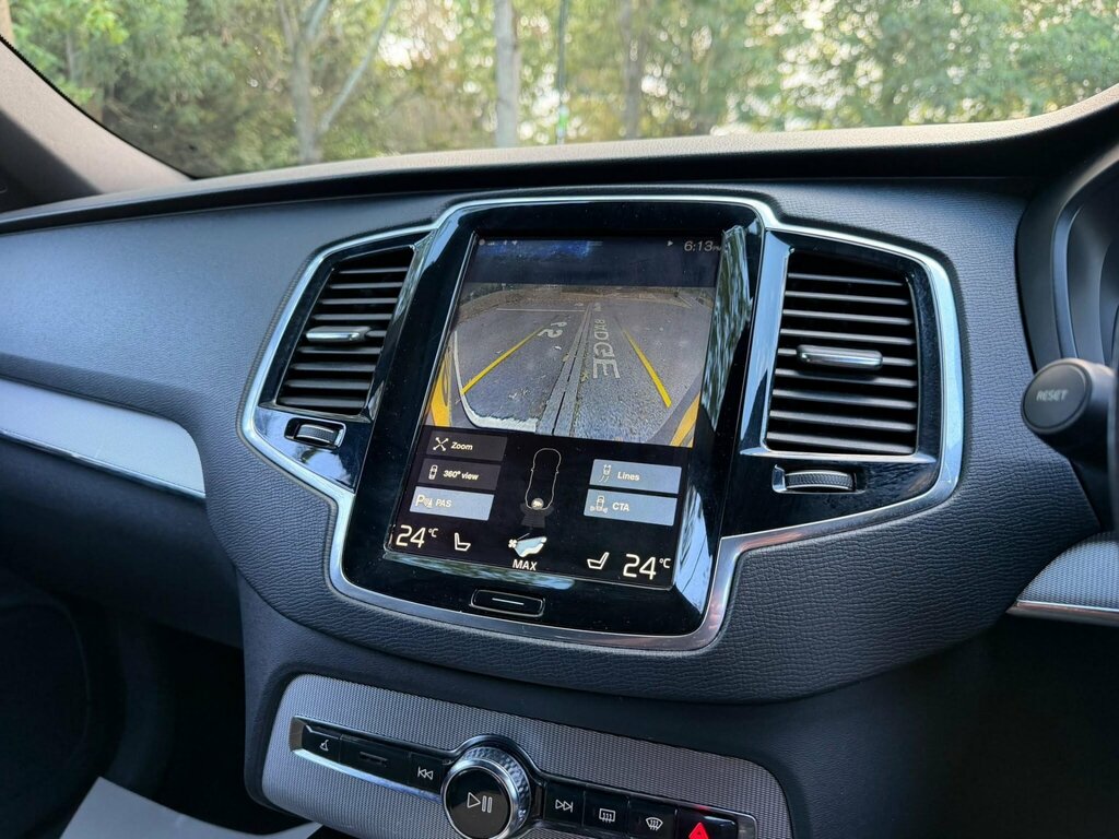 Volvo XC90 T8 Twin Engine Inscription White #28