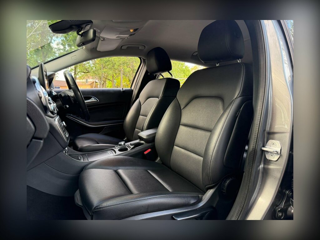 Mercedes-Benz GLA Class 2.1 Gla 200 D Amg Line Premium 134 Bhp Green #16