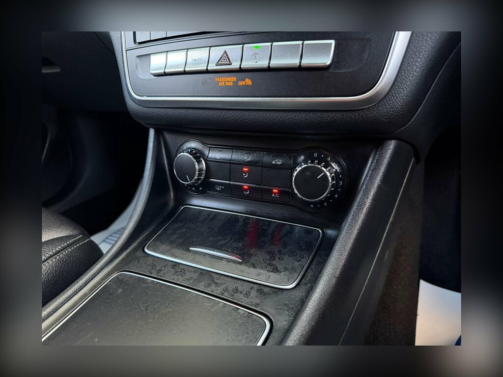 Mercedes-Benz GLA Class 2.1 Gla 200 D Amg Line Premium 134 Bhp Green #23