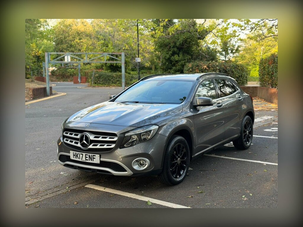 Mercedes-Benz GLA Class 2.1 Gla 200 D Amg Line Premium 134 Bhp Green #8