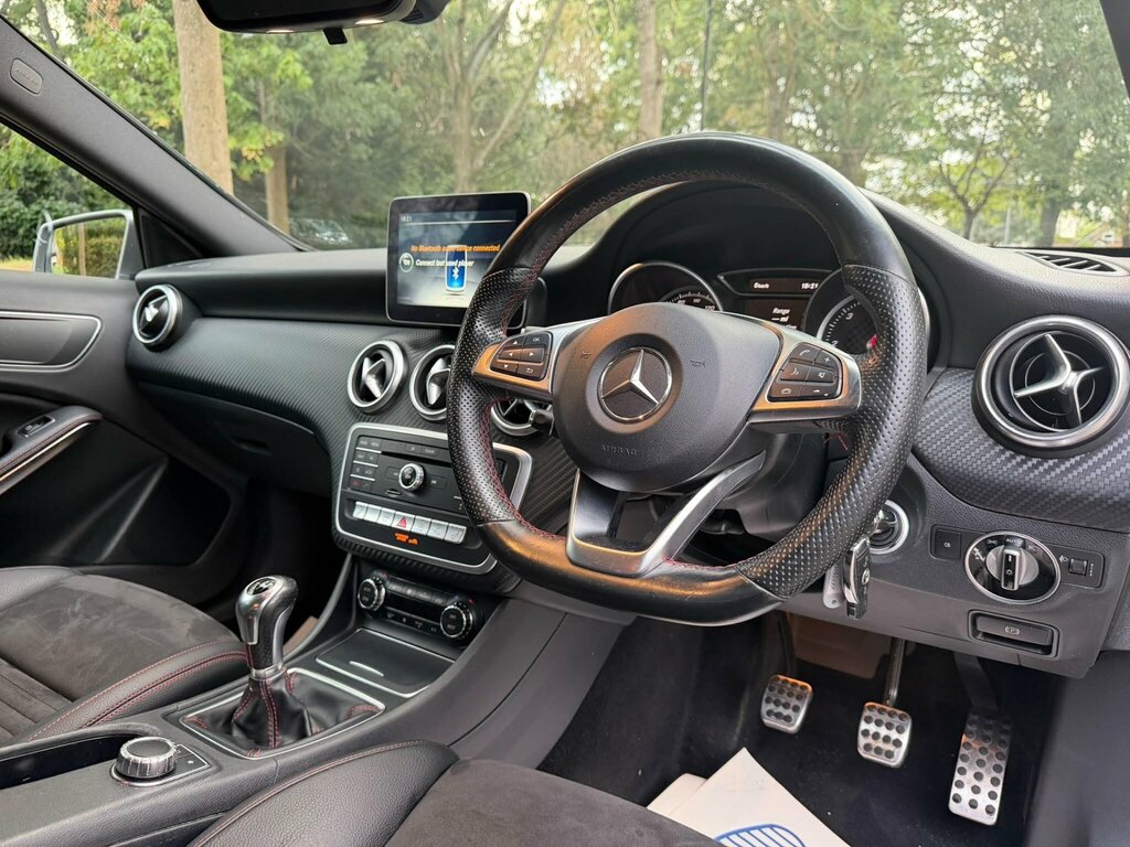 Mercedes-Benz A Class A 220 D Amg Line Premium Red #10