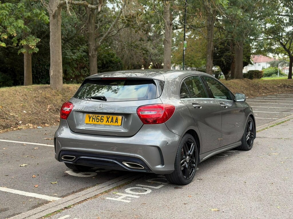 Mercedes-Benz A Class A 220 D Amg Line Premium Red #4