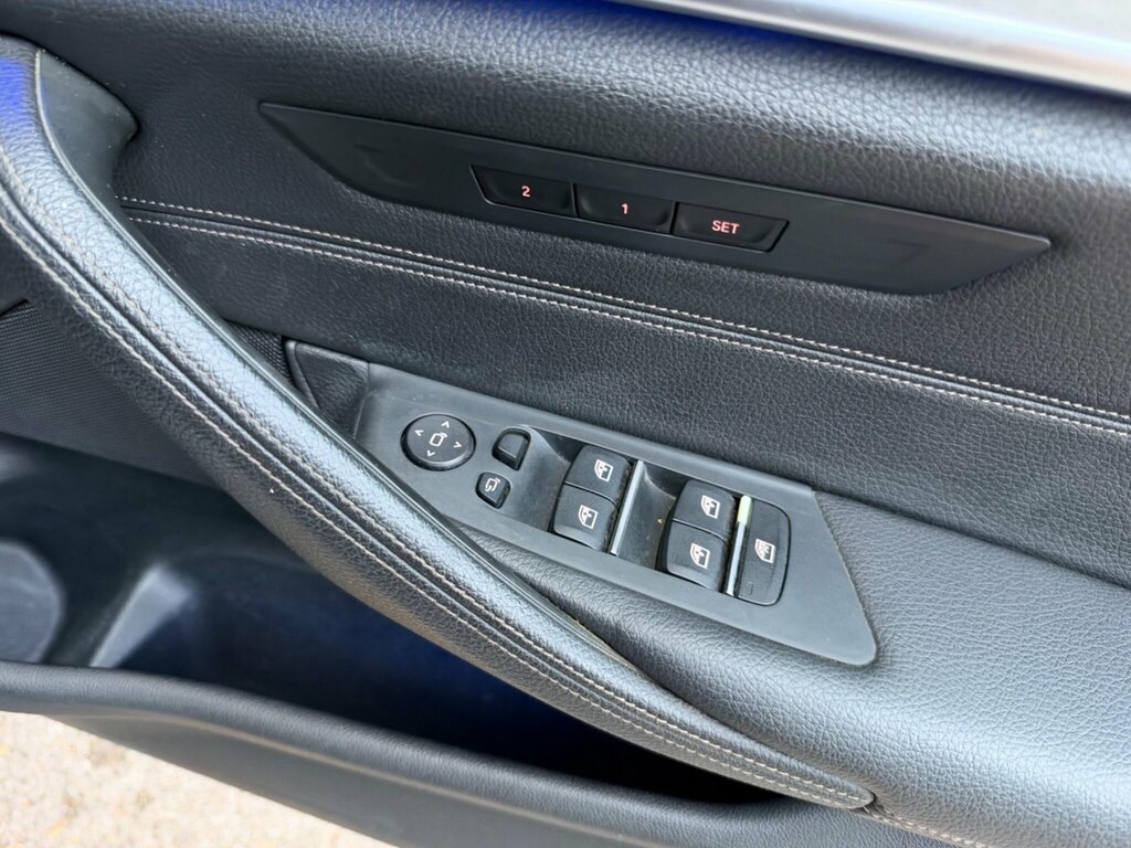 BMW 5 Series 520D M Sport Blue #22