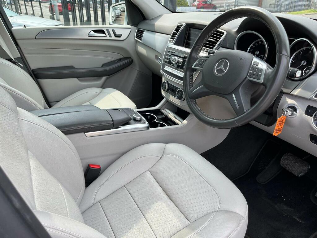 Mercedes-Benz M Class Ml350 Cdi Bluetec Amg Line Black #11