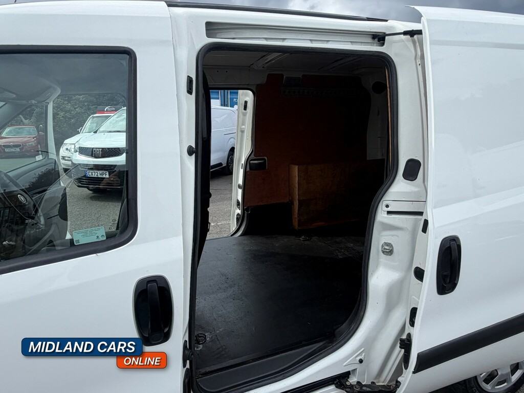 Fiat Doblo L1 Bluehdi 1.5 White #30