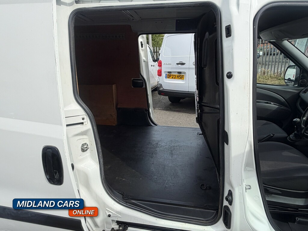 Fiat Doblo L1 Bluehdi 1.5 White #29