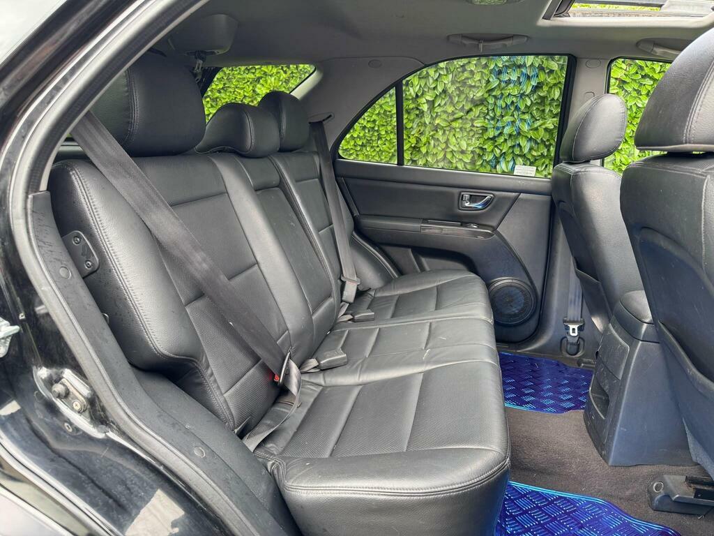 Kia Sorento 2.5 Crdi Xt Black #5
