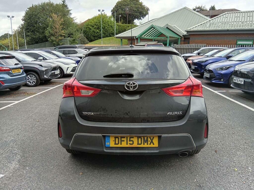 Toyota Auris 1.4 D-4d Icon White #9