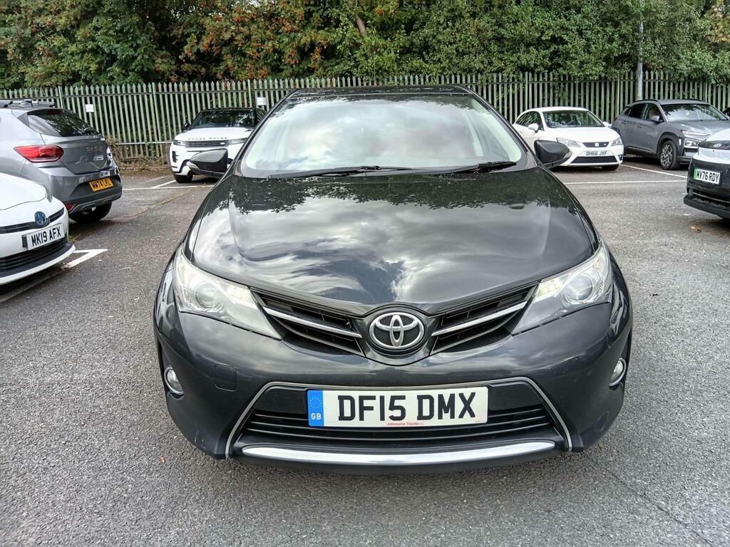 Toyota Auris 1.6 V-matic Icon Plus Euro 5 Black #2