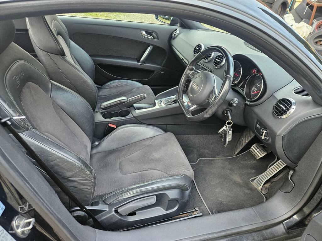Audi TT Audi Coupe 2.0T Fsi Sport S Tronic 2011 Grey #9