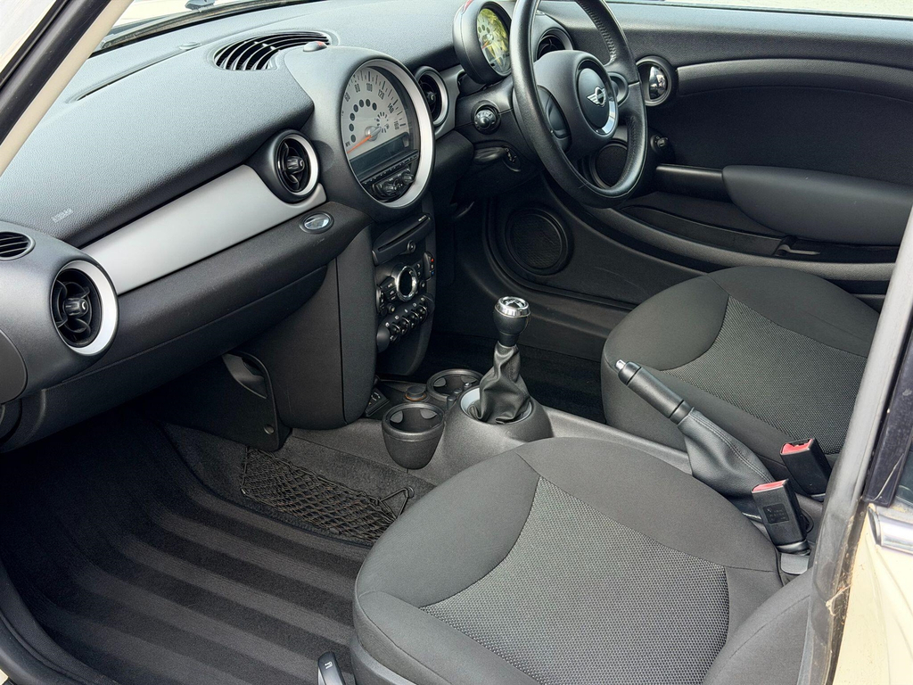 Mini Hatch 1.6 One Euro 5 White #3