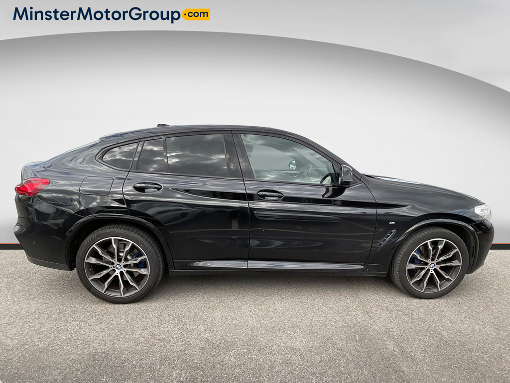 BMW X4 Xdrive20d M Sport Black #2