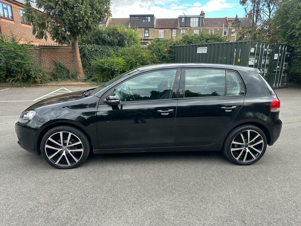 Volkswagen Golf Match Black #4