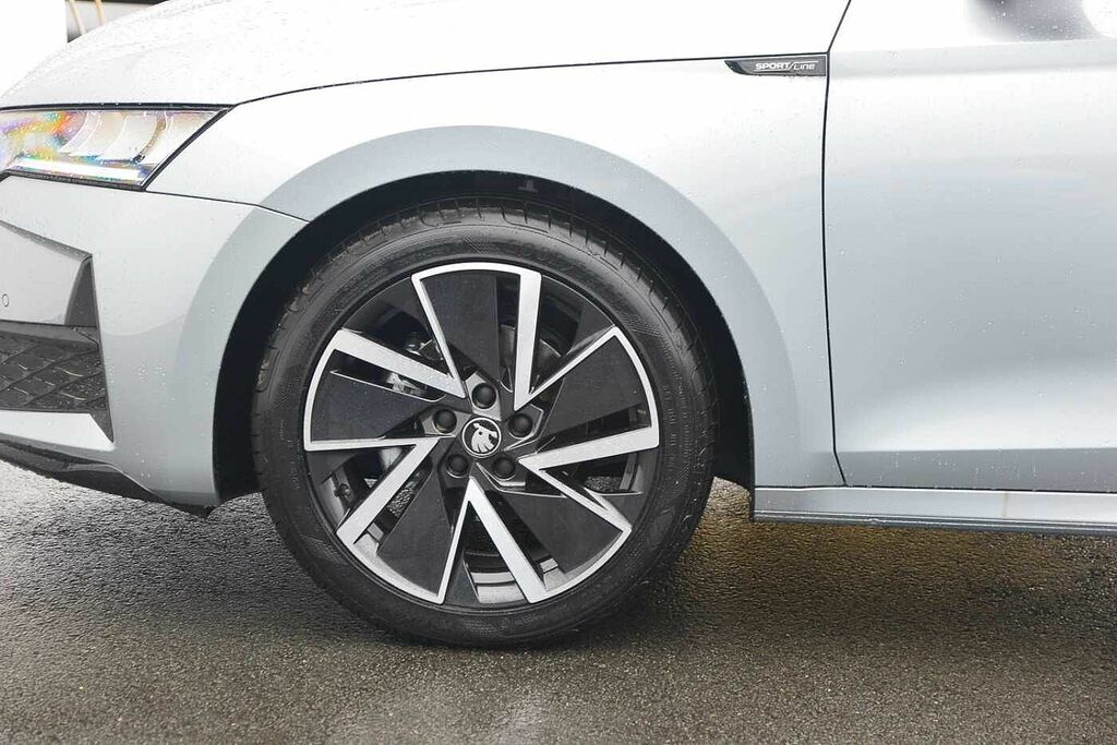 Skoda Octavia 1.5 Tsi 150 E-tec Sportline Dsg Silver #5
