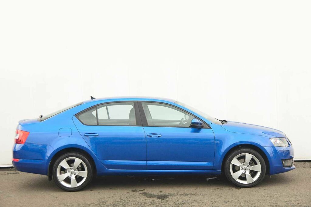 Skoda Octavia 1.4 Tsi 150 Se Sport Dsg Blue #4
