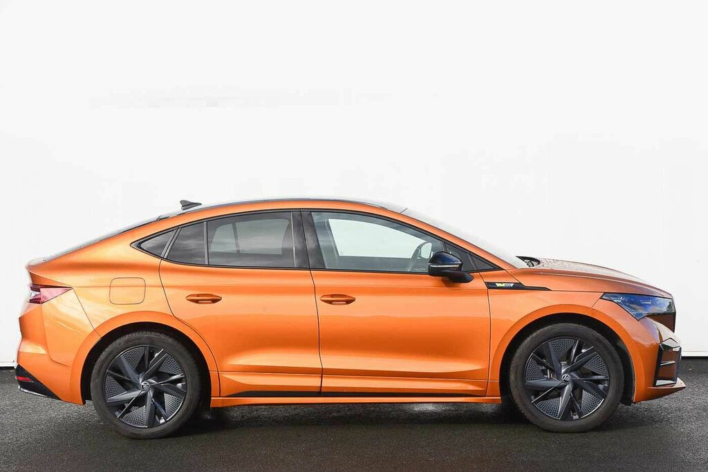 Skoda ENYAQ 250Kw Vrs 82Kwh 4X4 Orange #4