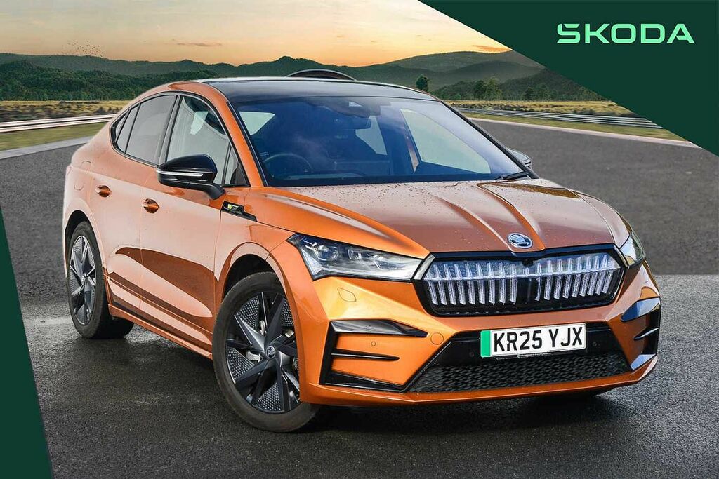 Skoda ENYAQ 250Kw Vrs 82Kwh 4X4 Orange