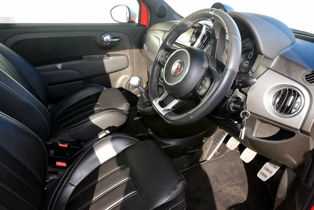 Abarth 595 1.4 T-jet 165 Turismo 70Th Anniversary Red #6